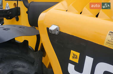 Вилочный погрузчик JCB 535-95 2015 в 