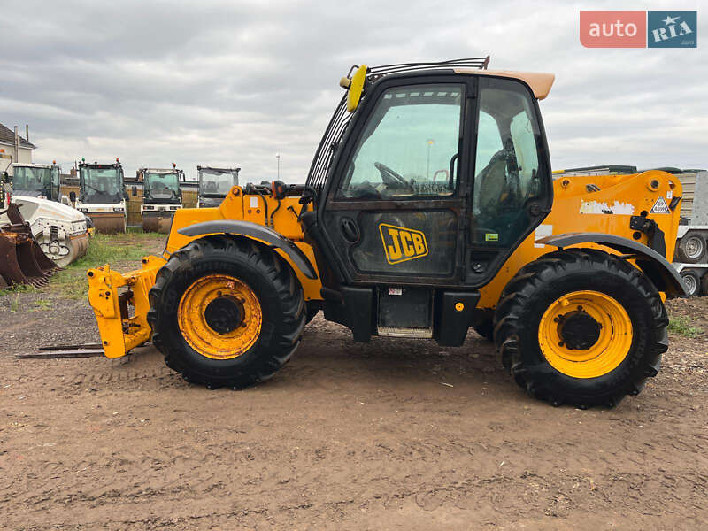 JCB 535-95 2010