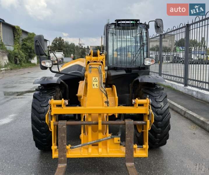 JCB 535-95 2016