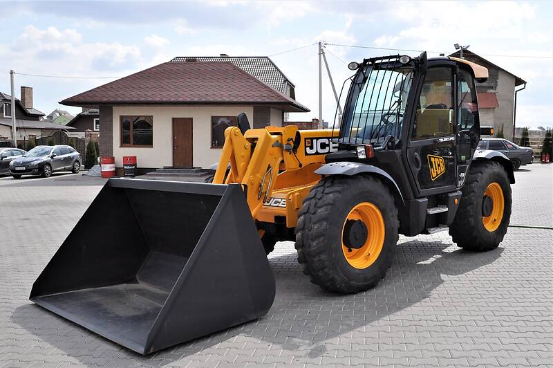 Телескопический погрузчик JCB 536-60 2013 в Ровно