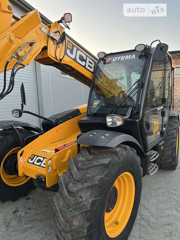 Телескопічні навантажувачі JCB 536-60 2012 в Луцьку