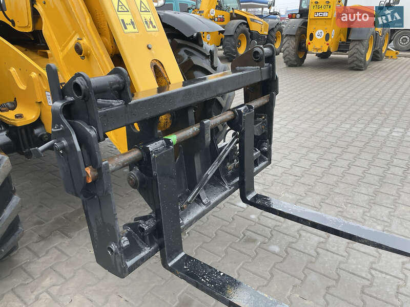 Телескопический погрузчик JCB 536-60 2013 в Луцке