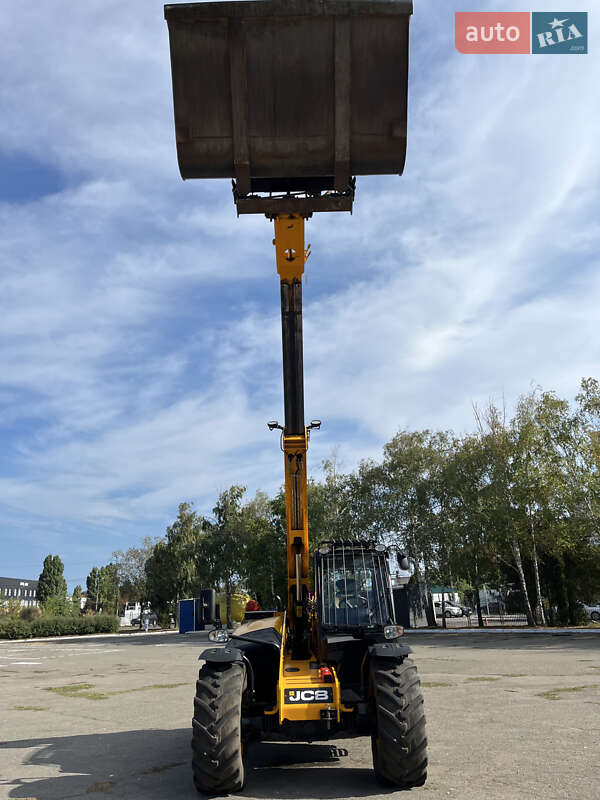 Телескопический погрузчик JCB 536-60 2012 в Черноморске