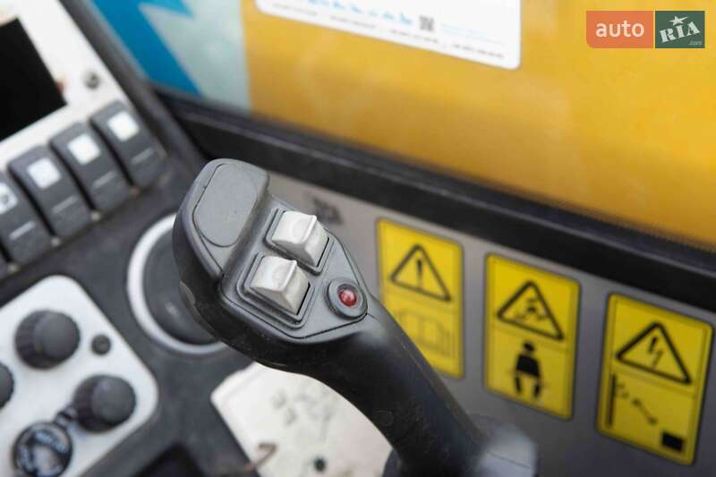 Подъемник телескопический JCB 536-60 2006 в Житомире