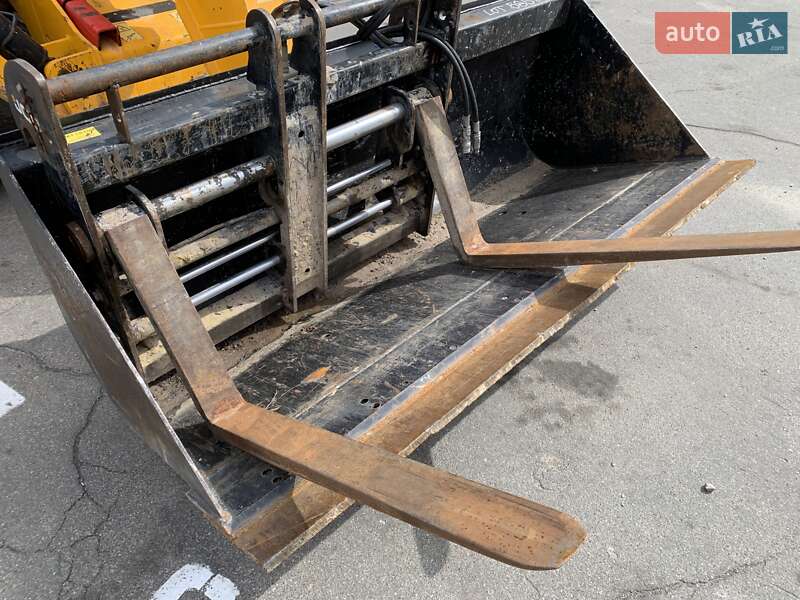 Телескопічні навантажувачі JCB 540-140 2018 в Києві