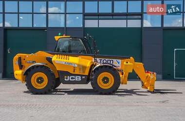 Телескопический погрузчик JCB 540-140 2023 в 