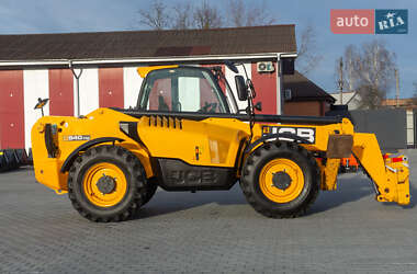 Подъемник телескопический JCB 540-140 2021 в 