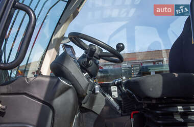 Подъемник телескопический JCB 540-140 2021 в 