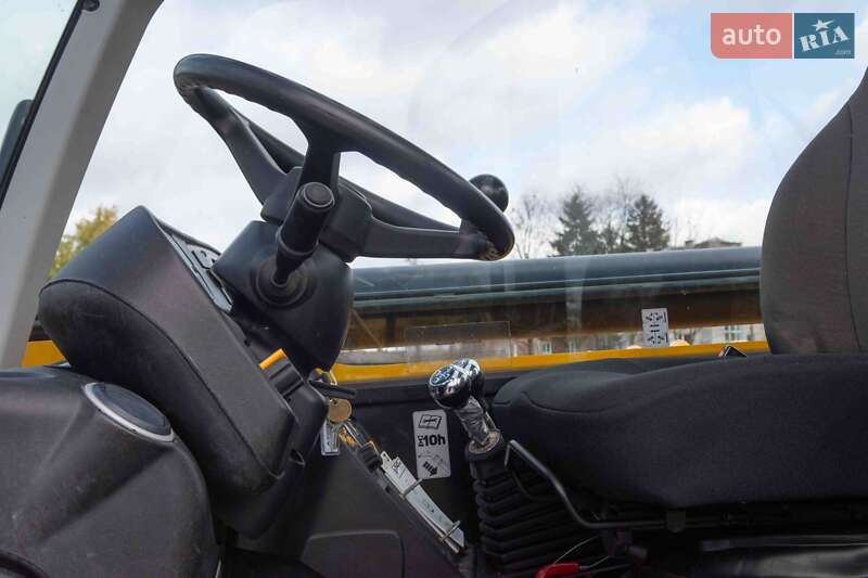 Телескопічні навантажувачі JCB 540-140 2016 в Житомирі фото 11 Телескопічні навантажувачі JCB 540-140 2016 в Житомирі