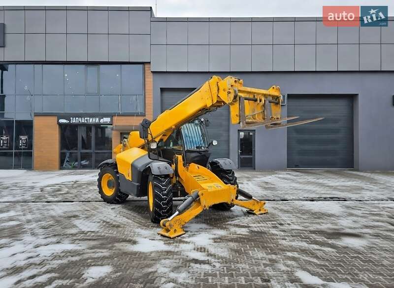 JCB 540-140 2018