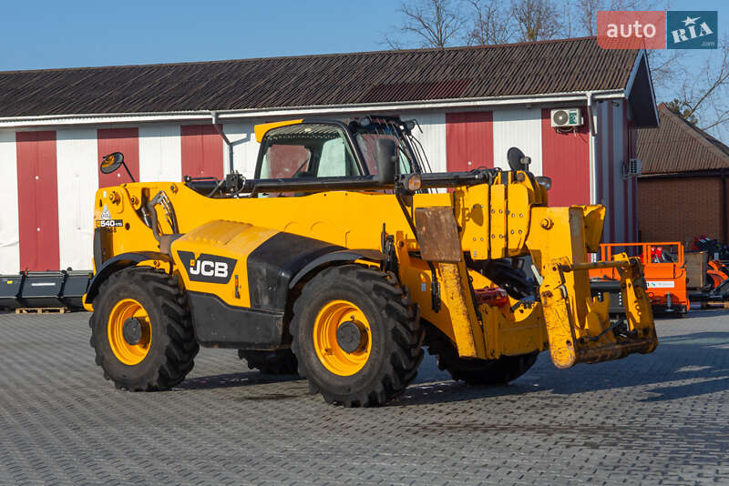 Підйомник телескопічний JCB 540-170 2017 в Житомирі