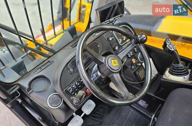 Телескопический погрузчик JCB 540-170 2016 в 