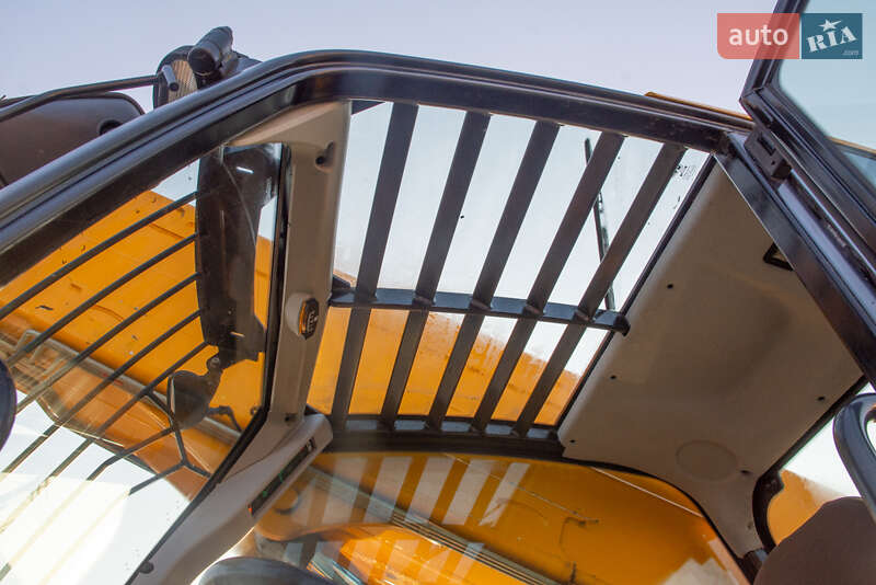 Подъемник телескопический JCB 540 2015 в Житомире