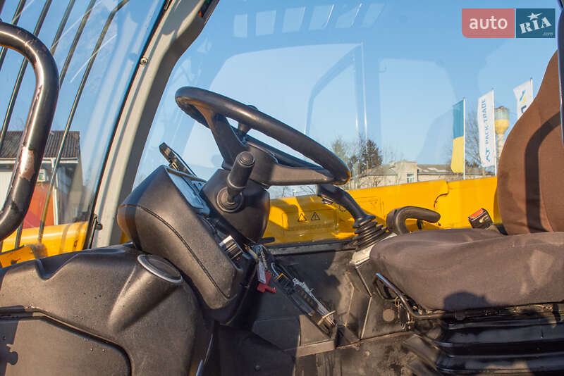 Подъемник телескопический JCB 540 2015 в Житомире