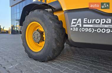 Телескопический погрузчик JCB 540 2018 в 