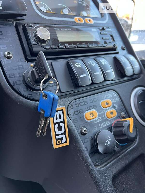 Телескопический погрузчик JCB 541-70 2017 в Луцке