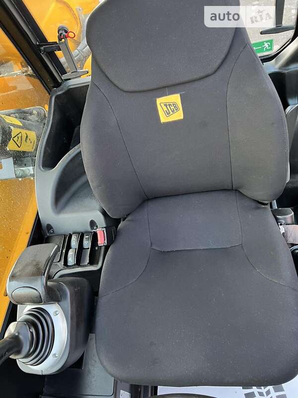 Телескопический погрузчик JCB 541-70 2017 в Луцке