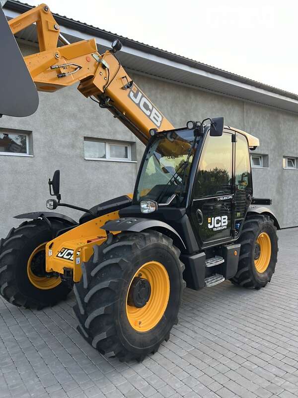 Телескопический погрузчик JCB 541-70 2015 в Луцке