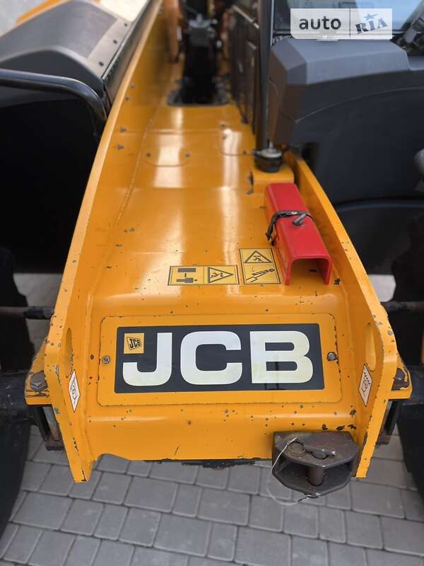 Телескопический погрузчик JCB 541-70 2015 в Луцке