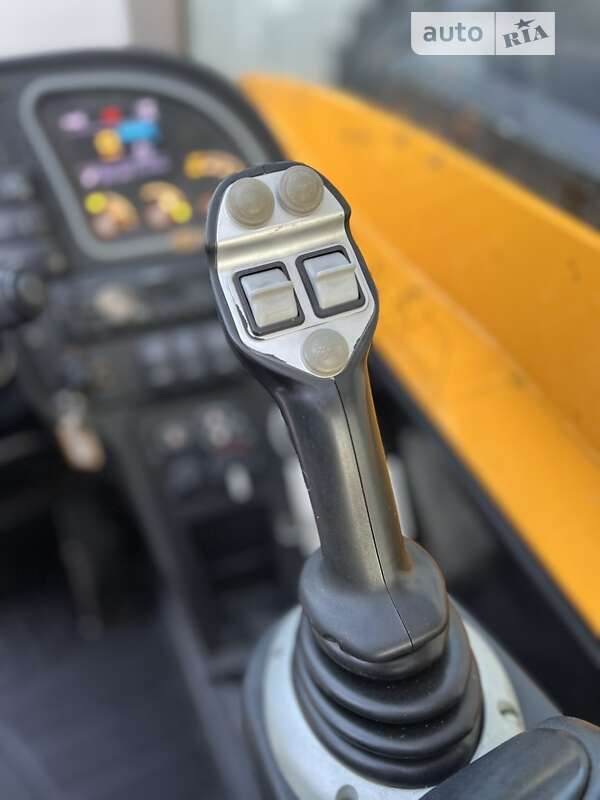 Телескопический погрузчик JCB 541-70 2015 в Луцке