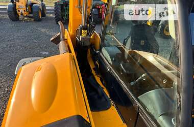 Подъемник телескопический JCB 541-70 2009 в Луцке