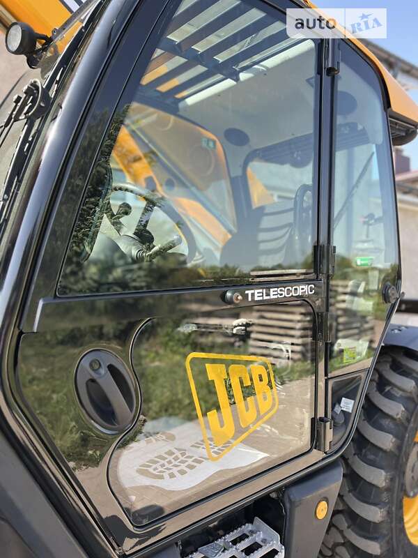 Телескопічні навантажувачі JCB 541-70 2012 в Луцьку