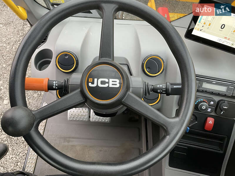 Телескопічні навантажувачі JCB 541-70 2020 в Луцьку