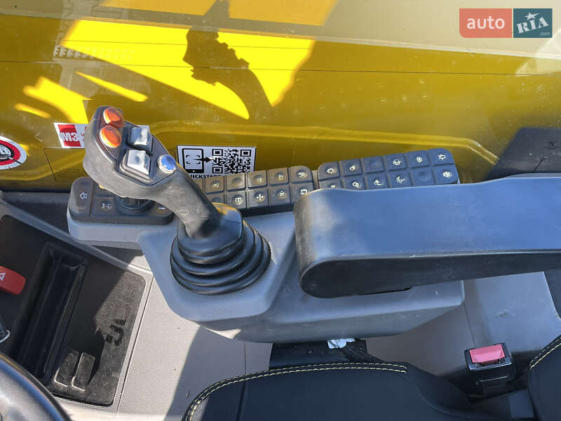 Телескопический погрузчик JCB 541-70 2019 в Луцке