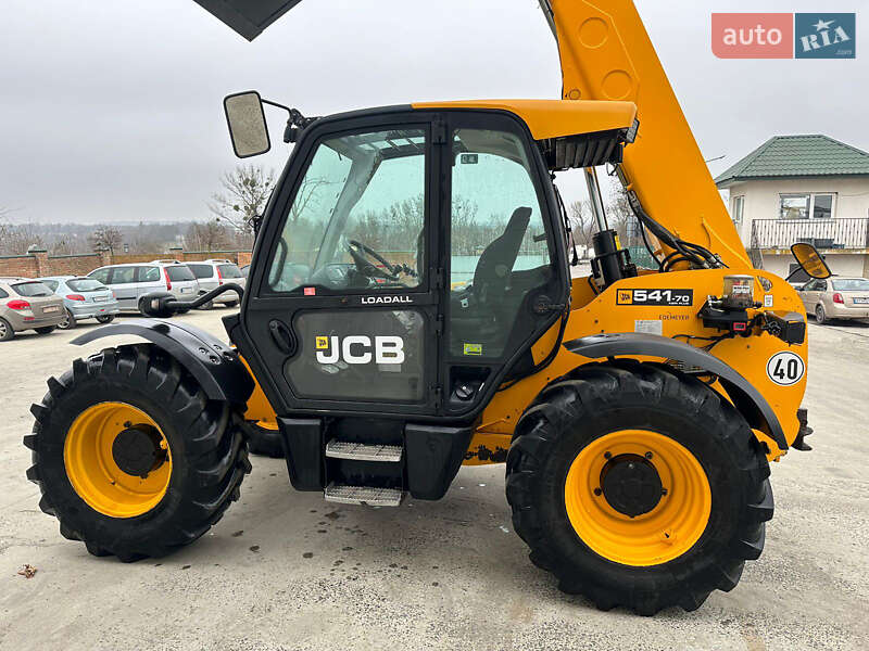 Телескопический погрузчик JCB 541-70 2012 в Луцке