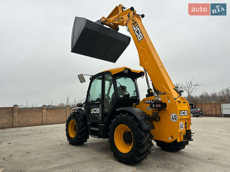 Телескопический погрузчик JCB 541-70 2012 в Луцке