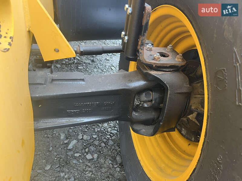 Телескопический погрузчик JCB 541-70 2013 в Луцке