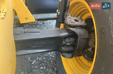Телескопический погрузчик JCB 541-70 2013 в 