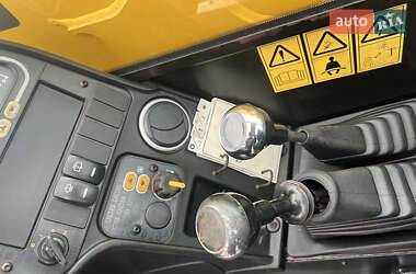 Телескопический погрузчик JCB 541-70 2013 в 