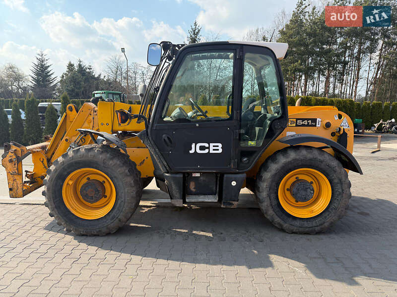 JCB 541-70 2010