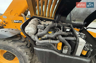 Телескопический погрузчик JCB 541-70 2016 в 