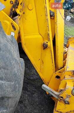 Телескопічні навантажувачі JCB 541-70 2010 в 