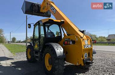 Телескопический погрузчик JCB 541-70 2010 в 