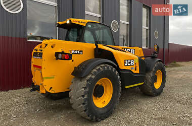 Телескопический погрузчик JCB 541-70 2017 в 