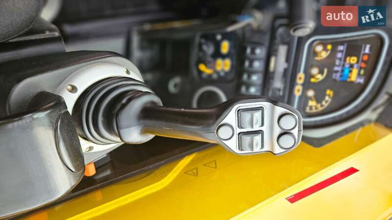 Телескопічні навантажувачі JCB 541-70 2017 в Луцьку фото 24 Телескопічні навантажувачі JCB 541-70 2017 в Луцьку