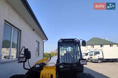 Телескопический погрузчик JCB 541-70 2013 в 