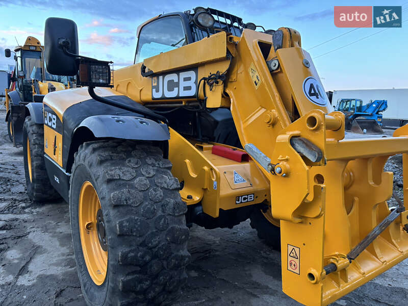 Телескопический погрузчик JCB 541-70 2009 в Львове