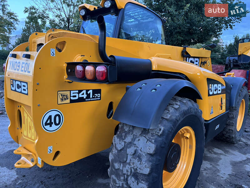 Телескопический погрузчик JCB 541-70 2009 в Львове