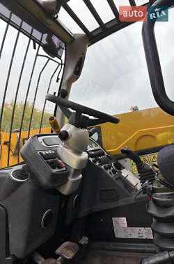 Телескопический погрузчик JCB 541-70 2010 в 
