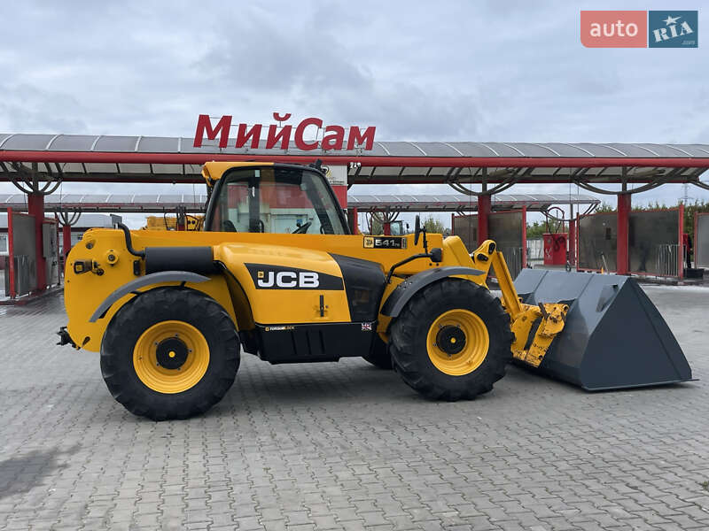 Телескопический погрузчик JCB 541-70 2009 в Луцке