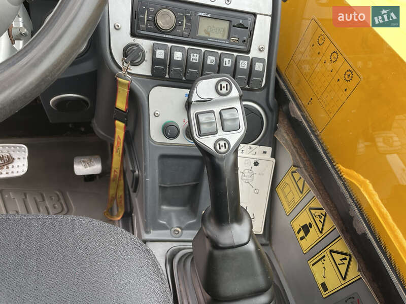 Телескопический погрузчик JCB 541-70 2009 в Луцке