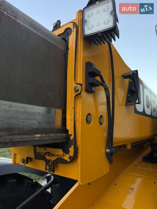 Телескопический погрузчик JCB 541-70 2017 в Луцке фото 12 Телескопический погрузчик JCB 541-70 2017 в Луцке
