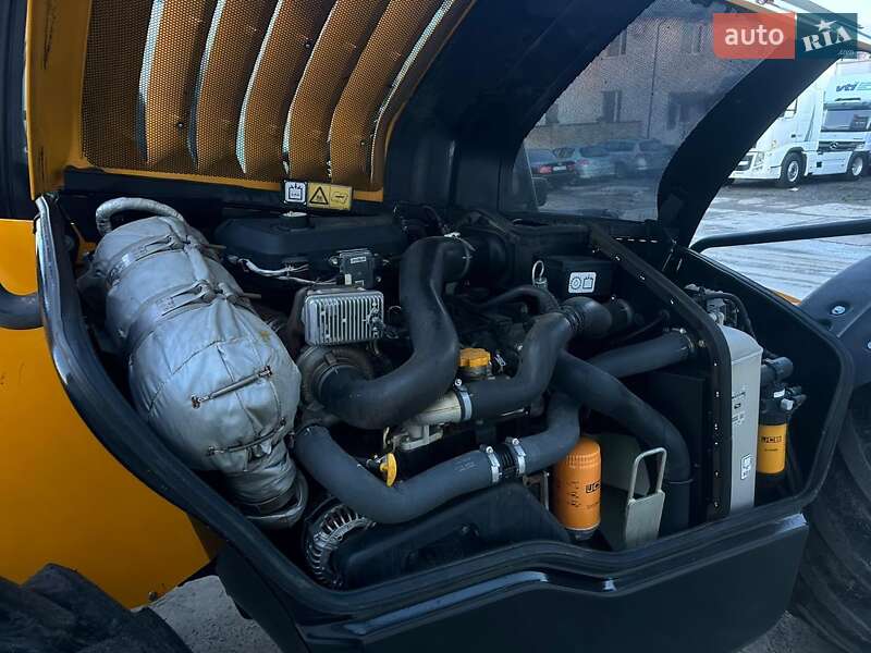 Телескопический погрузчик JCB 541-70 2017 в Луцке