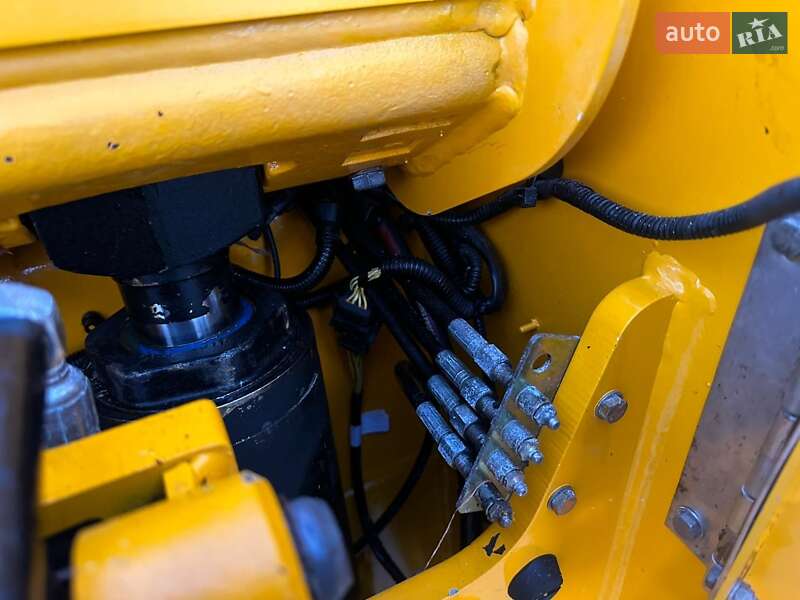 Телескопический погрузчик JCB 541-70 2017 в Луцке