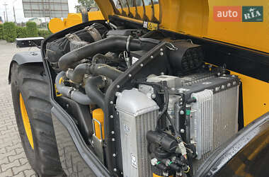 Телескопический погрузчик JCB 542-70 2020 в 
