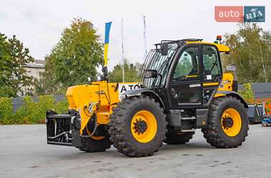 Подъемник телескопический JCB 560-80 2022 в 